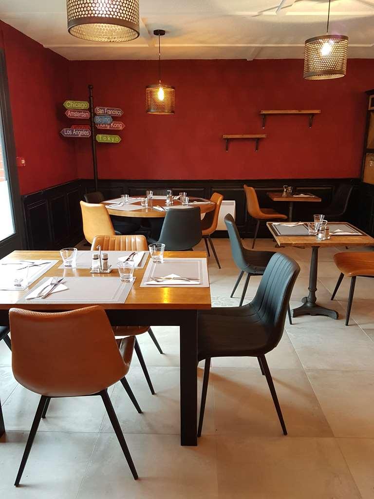 Kyriad Lille Est - Hem Ресторант снимка